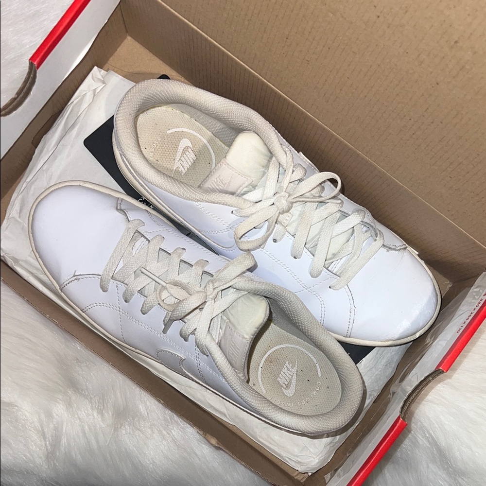 Nike White Casual Sneakers